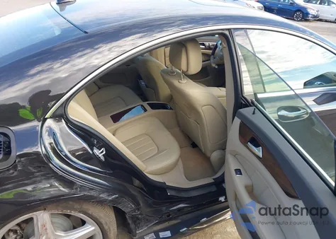 2014 Mercedes-Benz Cls 550 4Matic z USA, uszkodzony, nr VIN WDDLJ9BB5EA121773